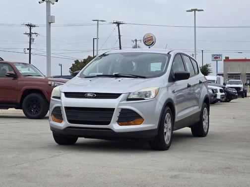 2016 Ford Escape S