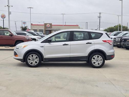 2016 Ford Escape S