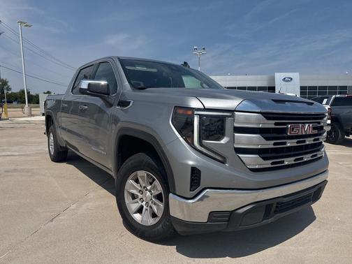 2024 GMC Sierra 1500 SLE