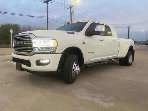 Pearl White 2024 RAM 3500 Laramie