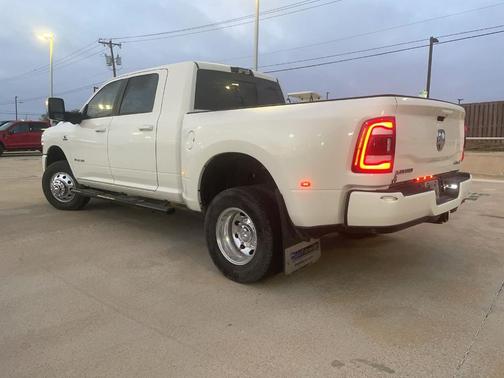 Pearl White 2024 RAM 3500 Laramie