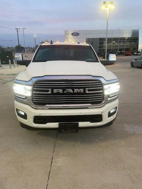 Pearl White 2024 RAM 3500 Laramie
