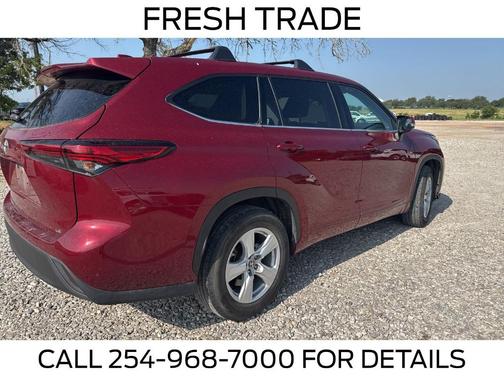 2021 Toyota Highlander LE