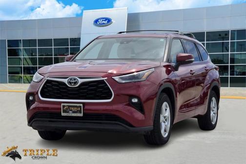 2021 Toyota Highlander LE