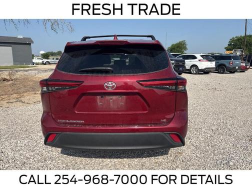 2021 Toyota Highlander LE