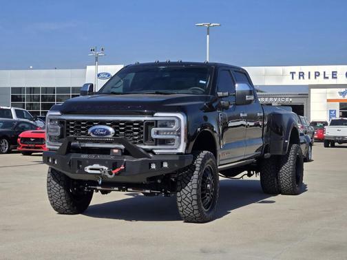 2026 Ford F-350 Platinum