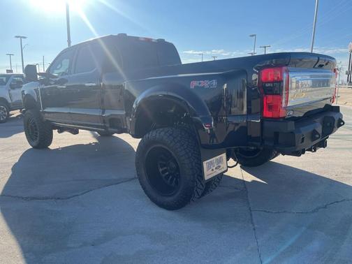 2026 Ford F-350 Platinum