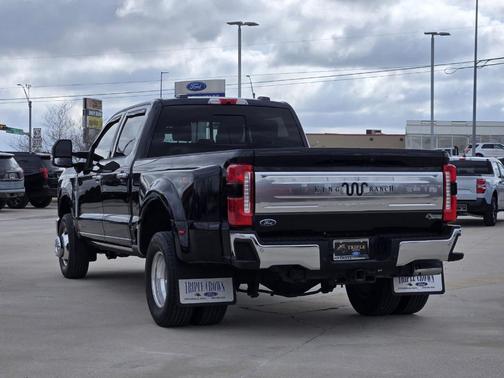 2025 Ford F-350 King Ranch
