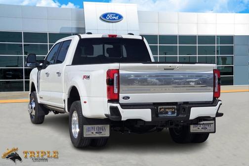 2025 Ford F-350 Platinum