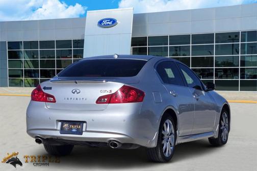 2012 INFINITI G37x Base