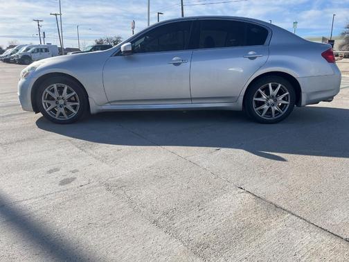 2012 INFINITI G37x Base