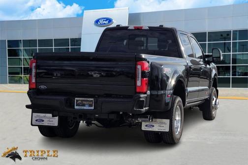 2025 Ford F-350 Platinum