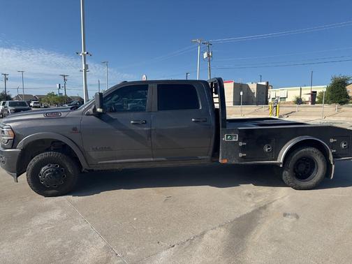 2022 RAM 3500 Laramie