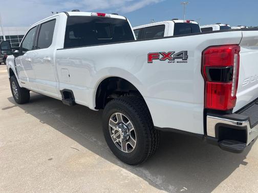 2025 Ford F-250 Lariat