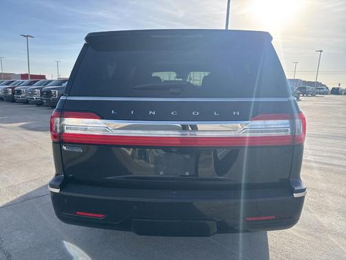 2019 Lincoln Navigator L Reserve