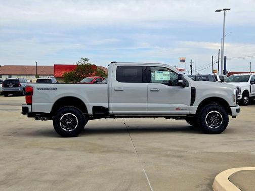 2026 Ford F-250 Lariat