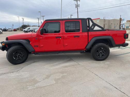 2023 Jeep Gladiator Sport