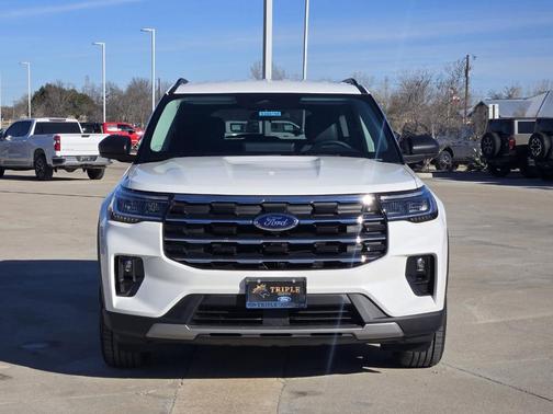 2026 Ford Explorer 