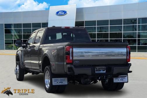2026 Ford F-450 Platinum