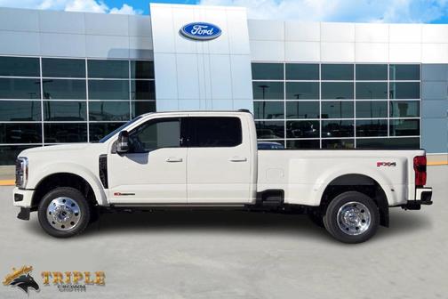 2026 Ford F-450 Platinum