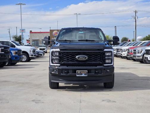 2026 Ford F-250 Lariat