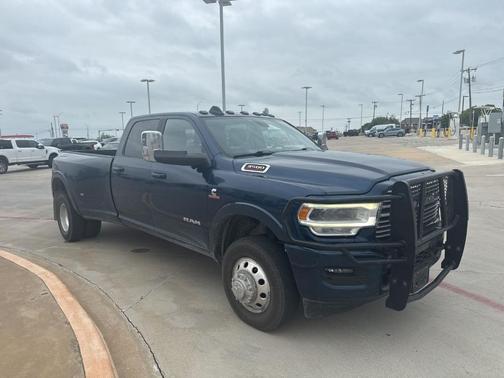 Patriot Blue Pearlcoat 2020 RAM 3500 Laramie