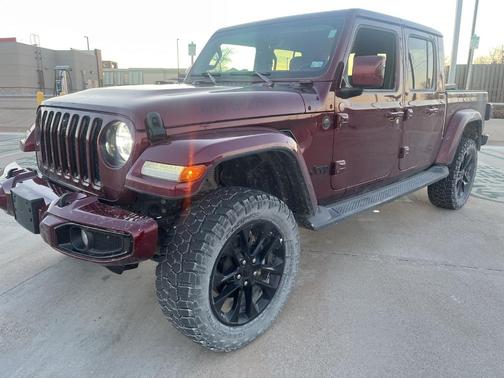 2021 Jeep Gladiator Overland