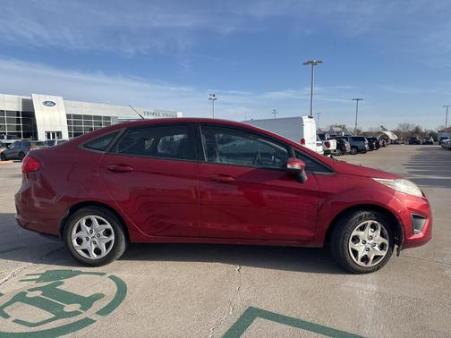 2013 Ford Fiesta SE