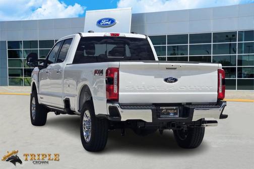 2025 Ford F-350 Lariat Super Duty