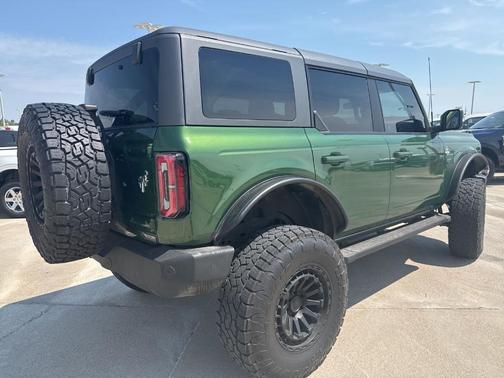 2023 Ford Bronco Outer Banks