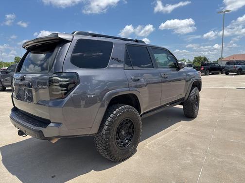 2021 Toyota 4Runner TRD Off Road