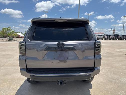 2021 Toyota 4Runner TRD Off Road
