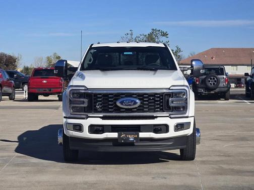 2026 Ford F-450 Platinum
