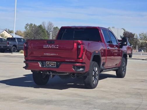 2024 GMC Sierra 2500 Denali
