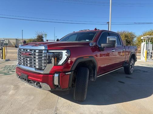 2024 GMC Sierra 2500 Denali