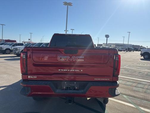 2024 GMC Sierra 2500 Denali