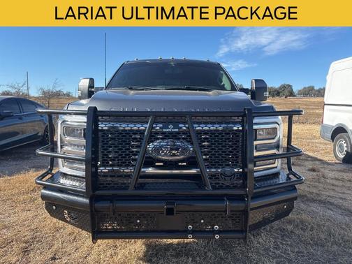2023 Ford F-350 Lariat Super Duty