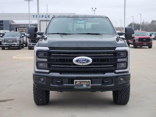 2026 Ford F-250 Platinum
