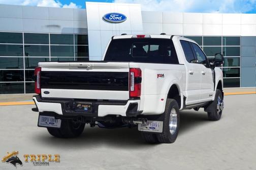 2026 Ford F-350 Platinum
