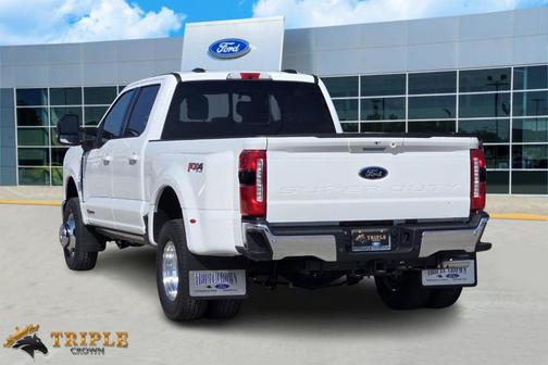 2025 Ford F-350 Lariat Super Duty
