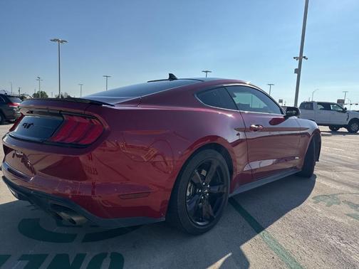 2023 Ford Mustang GT Premium
