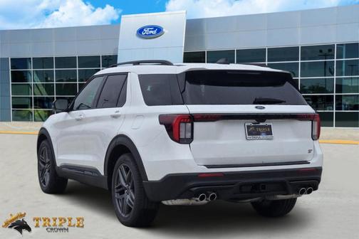 Star White 2026 Ford Explorer ST