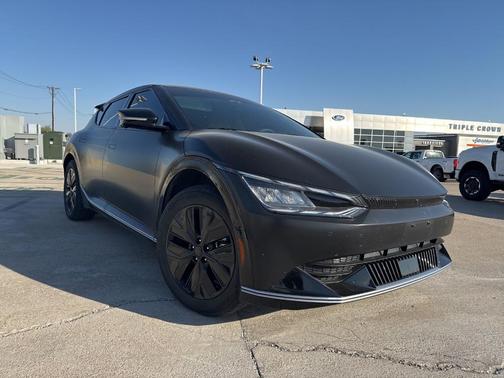 2024 Kia EV6 Wind