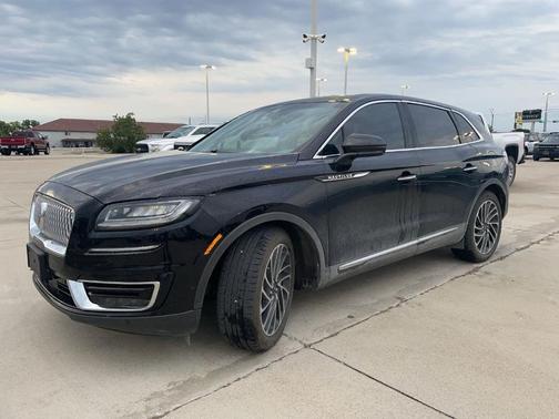 2019 Lincoln Nautilus Reserve