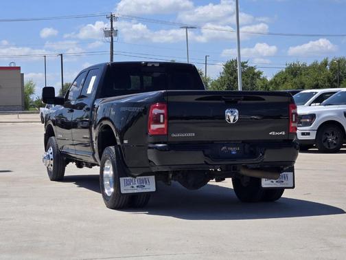 2024 RAM 3500 Laramie