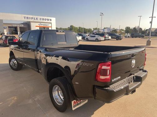 2024 RAM 3500 Laramie