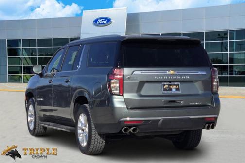 2023 Chevrolet Suburban Premier