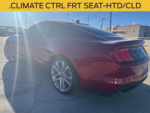 2022 Ford Mustang EcoBoost Premium