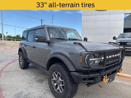 2022 Ford Bronco Badlands