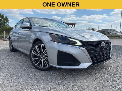 2023 Nissan Altima 2.5 SL